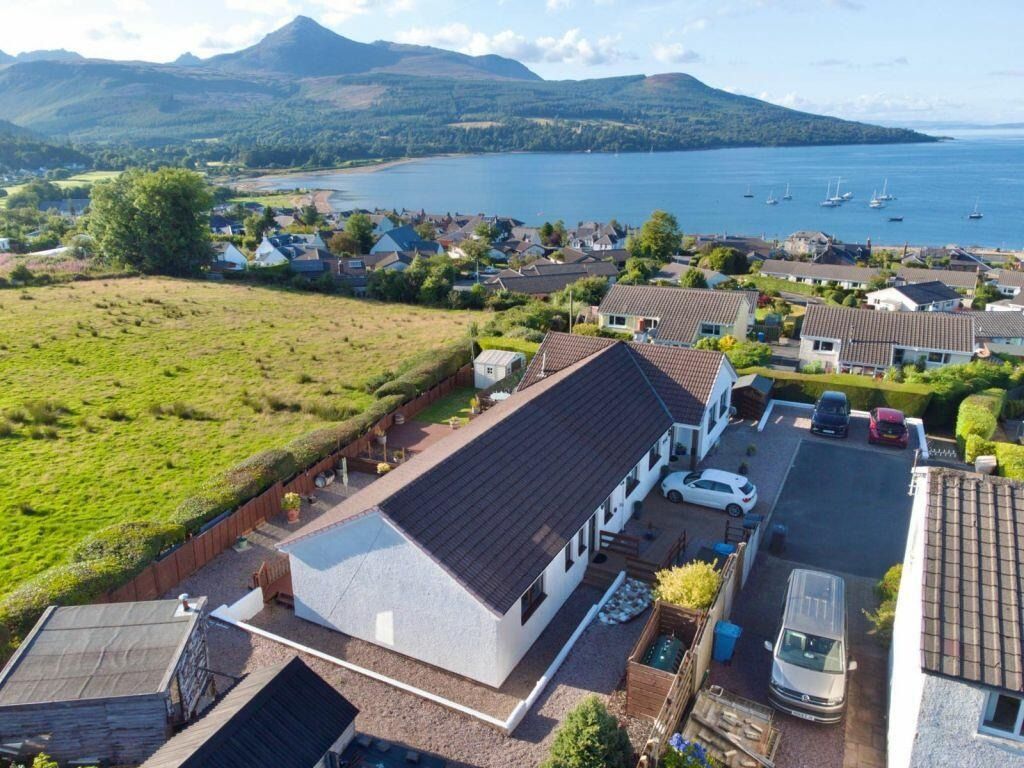 Additional image 3 of 5 bed detached house for saleHighview (Incorporating Annexe), 41 Alma Park, Brodick, Isle Of Arran, North Ayrshire KA27