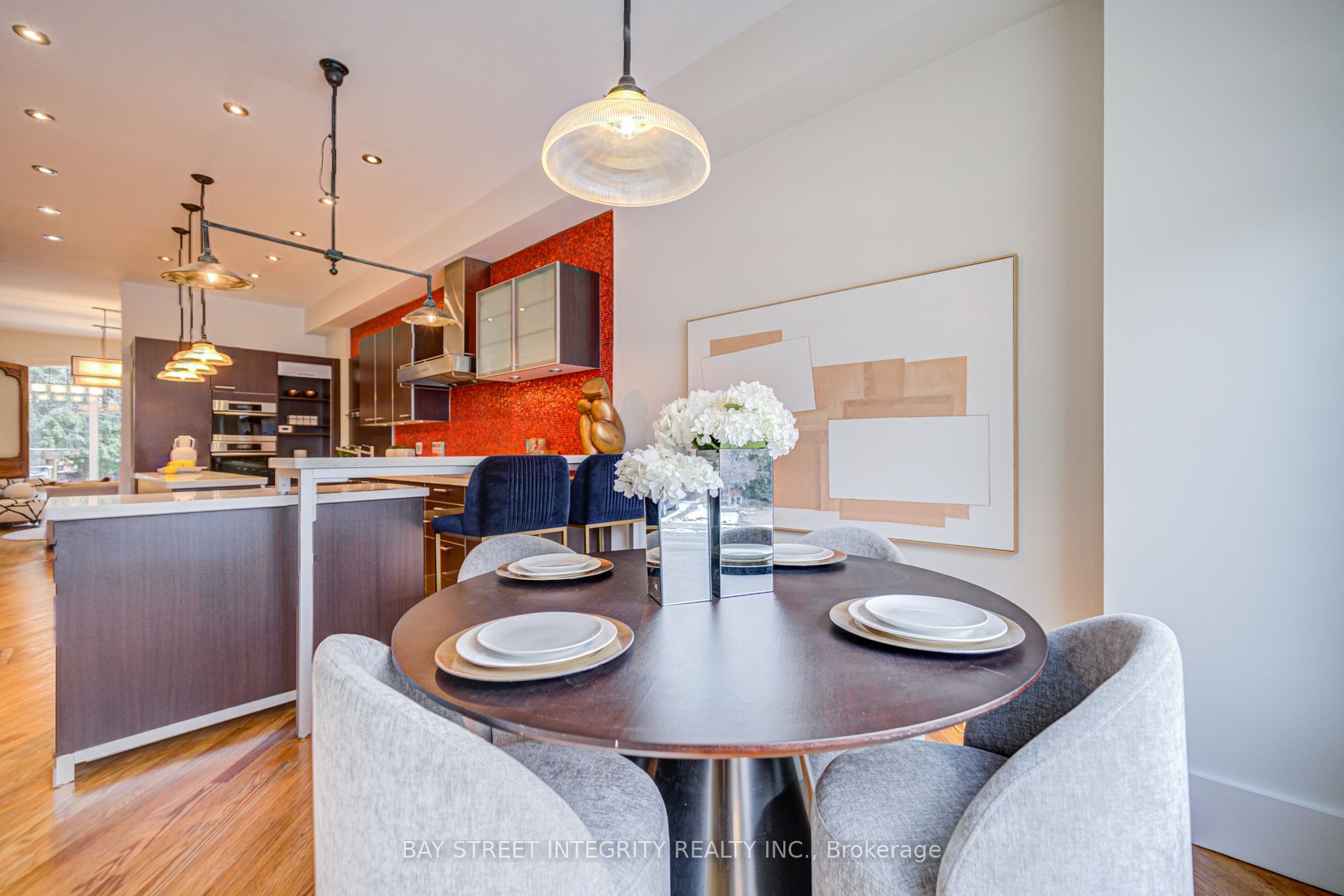 Additional image 4 of 17 Frankdale Avenue, Toronto, ON, M4J 3Z8