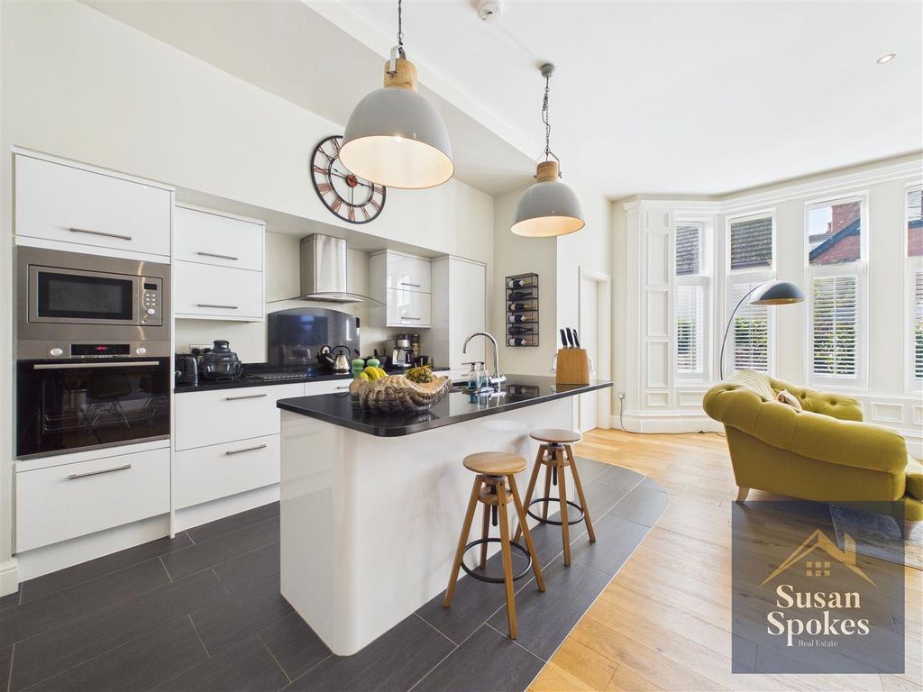 Additional image 7 of 3 bed flat for saleGrosvenor Lodge, Grosvenor Road, South Shields NE33