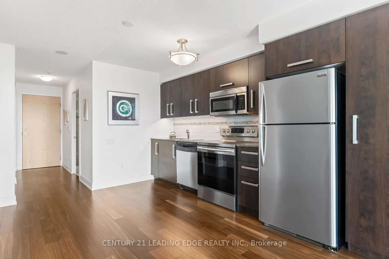 Additional image 3 of 1048 Broadview Avenue 1602