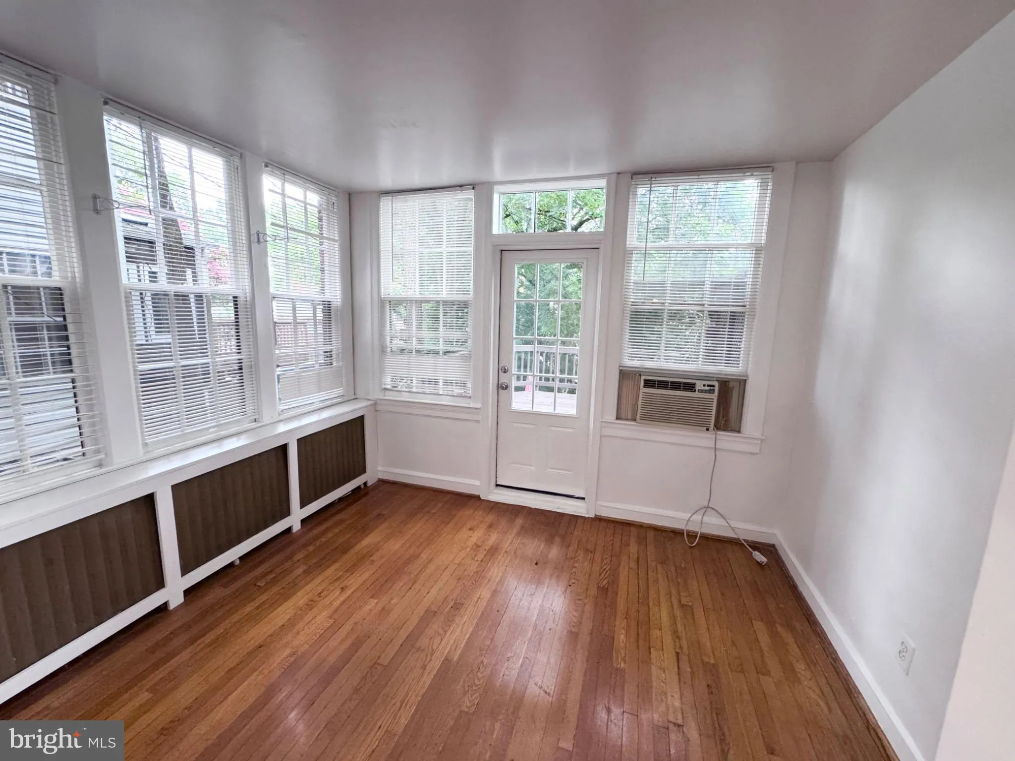 Additional image 34 of 4417 Volta Place NW, Washington, DC 20007