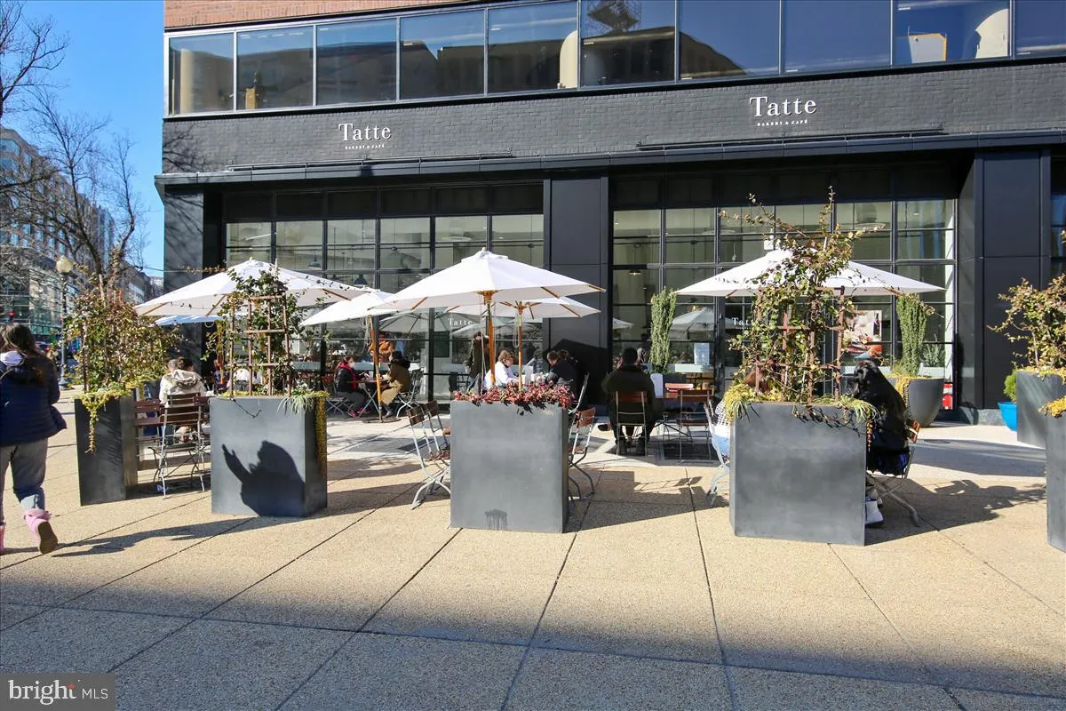 Additional image 86 of 2201 L Street NW Unit 500, Washington, DC 20037