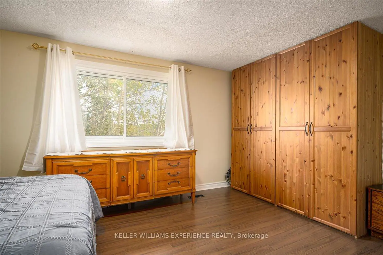 Additional image 9 of 237 Steel Street 8