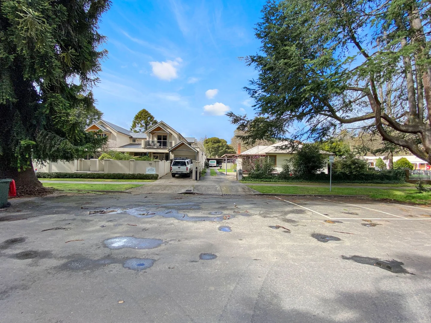 Additional image 19 of 1,2,3/1 4 Wood Street, Bright VIC 3741