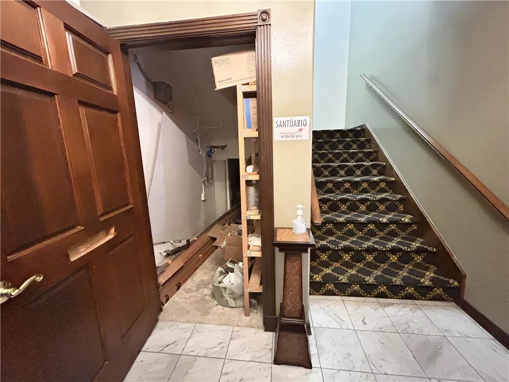 Additional image 115 of 1008 N Ross, Santa Ana, CA 92701