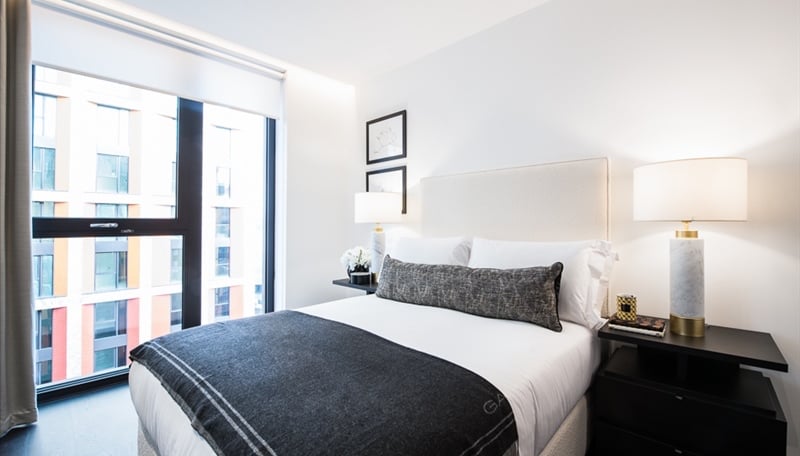 Additional image 8 of 3 Bed Flat, Charles Clowes Walk, SW11, N1 7GU