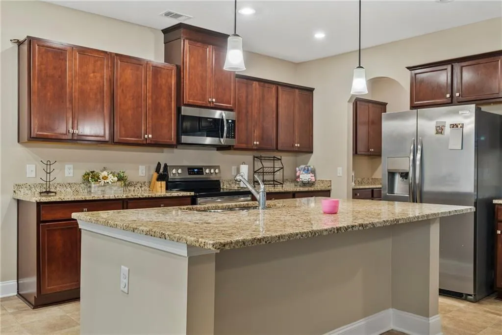 Additional image 21 of 107 White Oak Place, Smiths Station, AL 36877