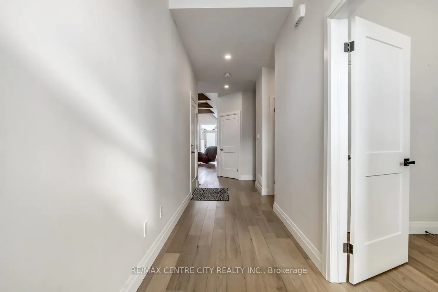 Additional image 4 of 63 Compass Trail 35