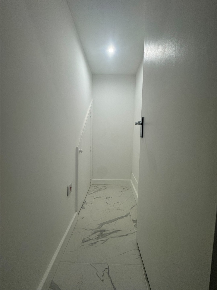 Additional image 8 of Studio Flat, Caledonian Road, N1, N1 7GU