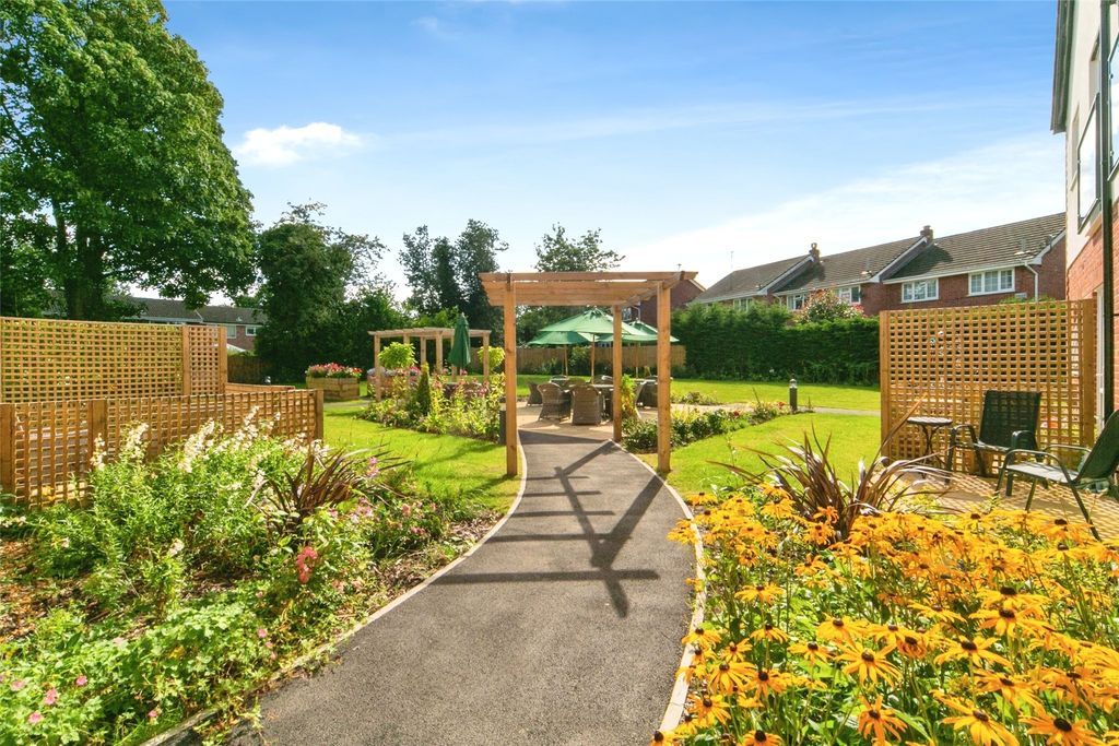 Additional image 16 of 2 bed flat for saleHooton Road, Willaston, Neston, Cheshire CH64