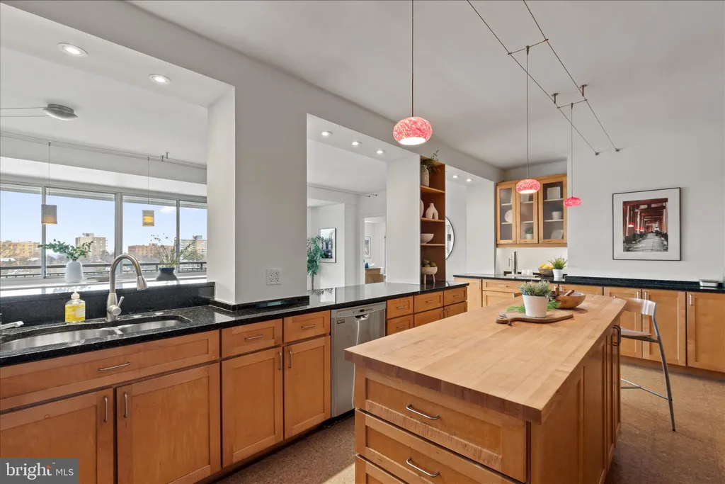 Additional image 20 of 3900 Watson Place NW Unit A- 8FG, Washington, DC 20016