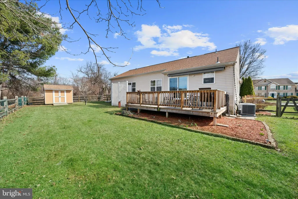 Additional image 49 of 203 N Barrington Court, Newark, DE 19702