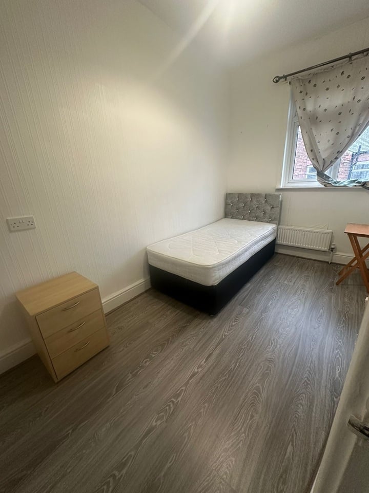 Additional image 13 of 3 Bed Terraced House, Pennell Street, M11, N1 7GU