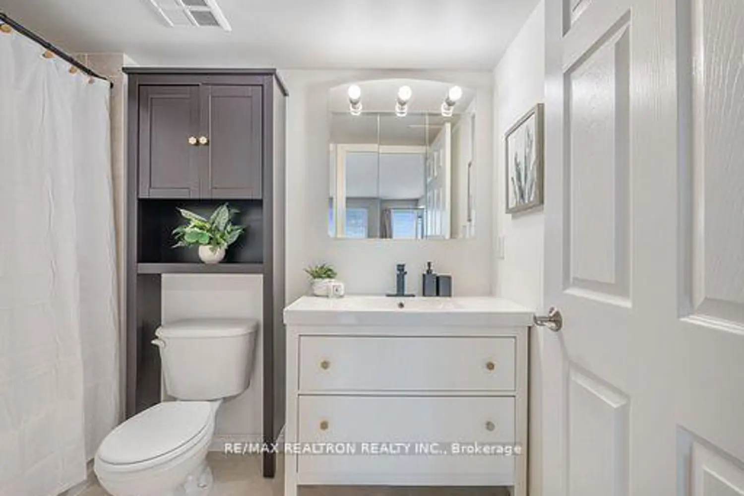 Additional image 13 of 39 Oneida Crescent 720