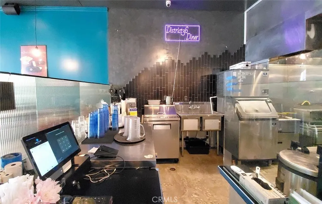 Additional image 7 of 18912 Brookhurst Street, Fountain Valley, CA 92708