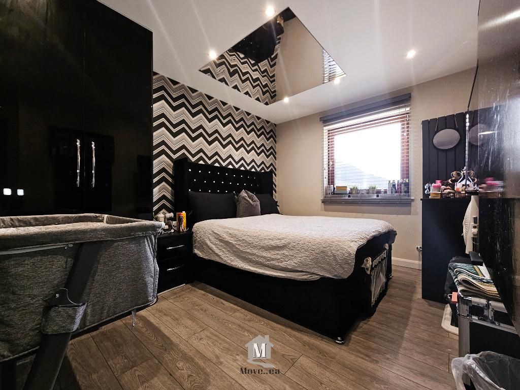 Additional image 14 of 4 bed end terrace house for saleRochford Gardens, Slough, Buckinghamshire SL2
