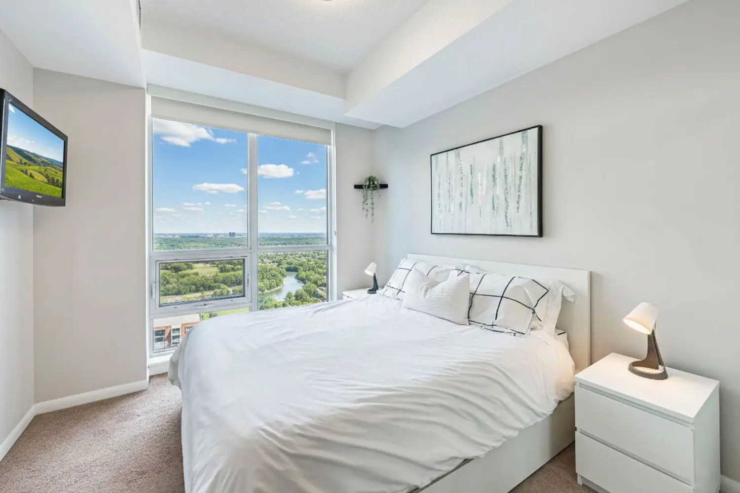 Additional image 17 of 830 Lawrence Avenue 832