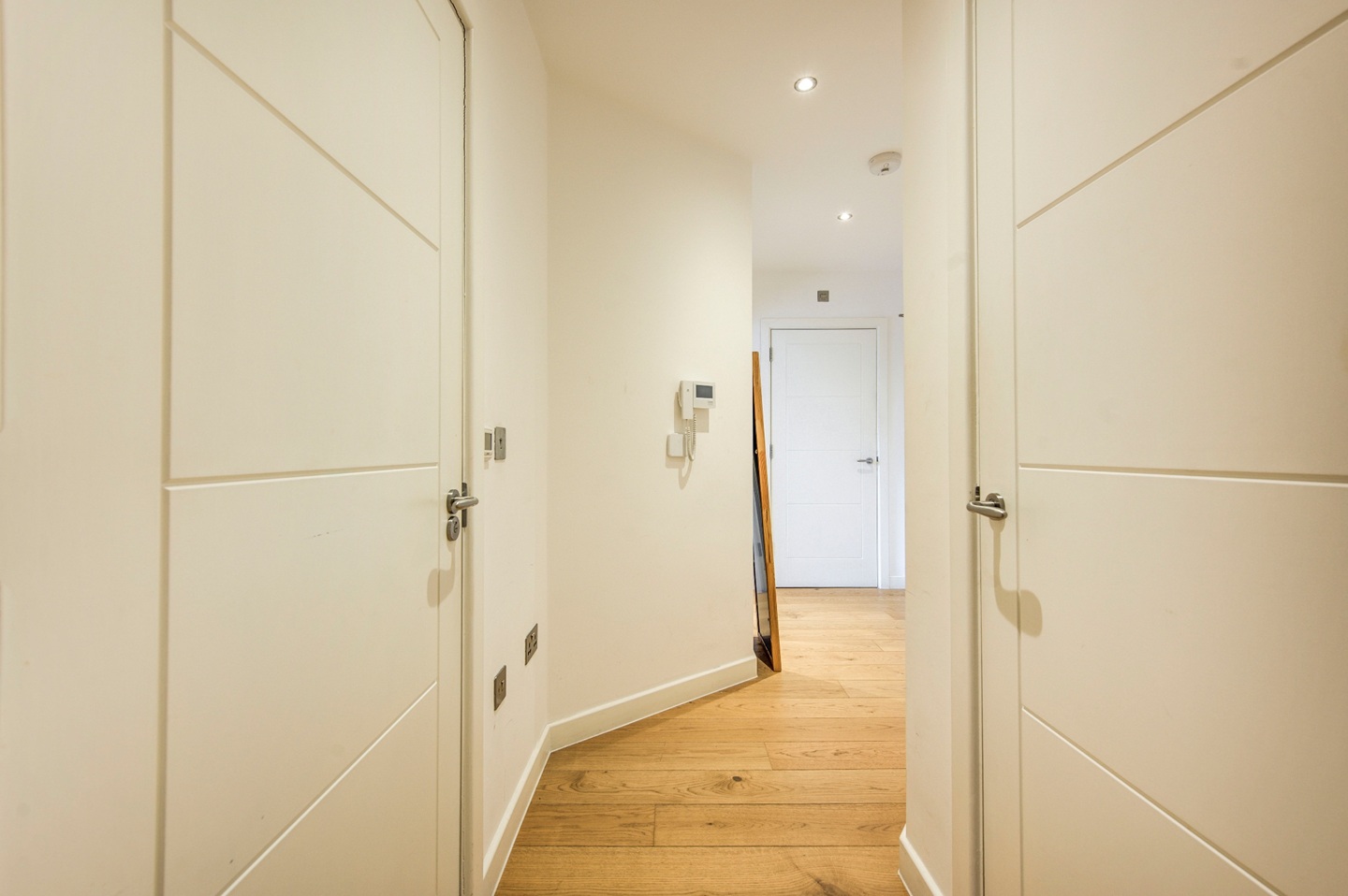 Additional image 18 of 1 Bed Flat, Esker Place, E2, N1 7GU