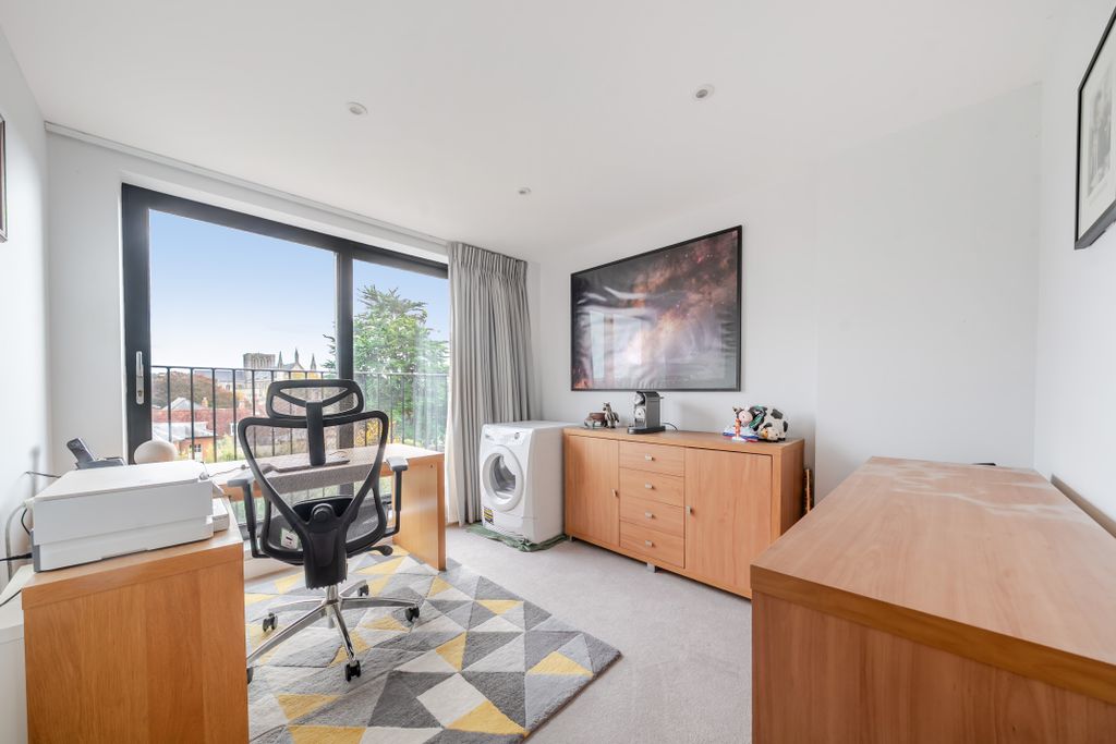 Additional image 13 of 3 bed flat for saleSouthgate Street, Winchester SO23