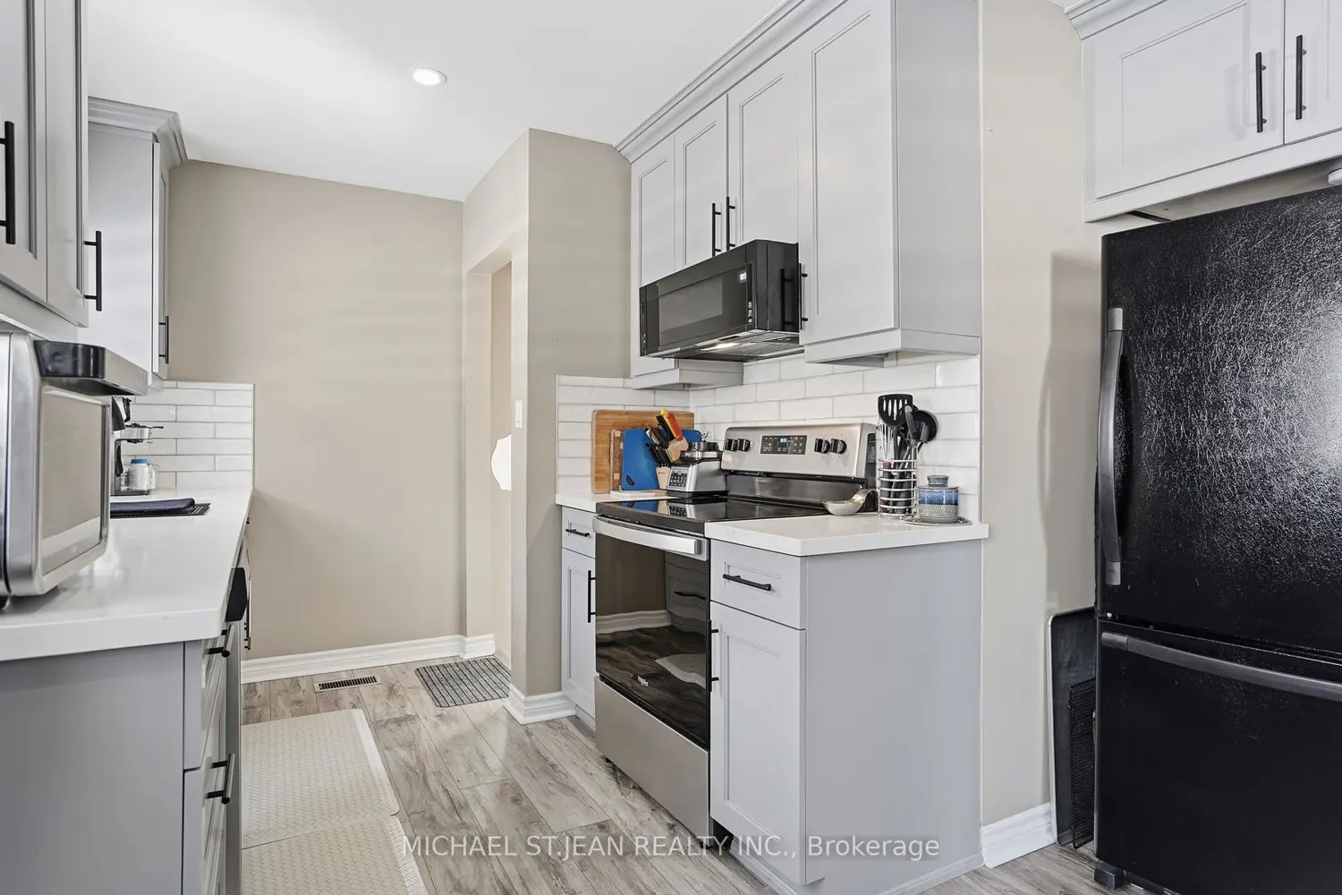 Additional image 5 of 99 Forks Road