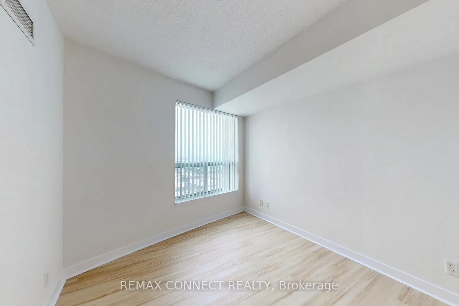 Additional image 11 of 36 Lee Centre Drive 3111