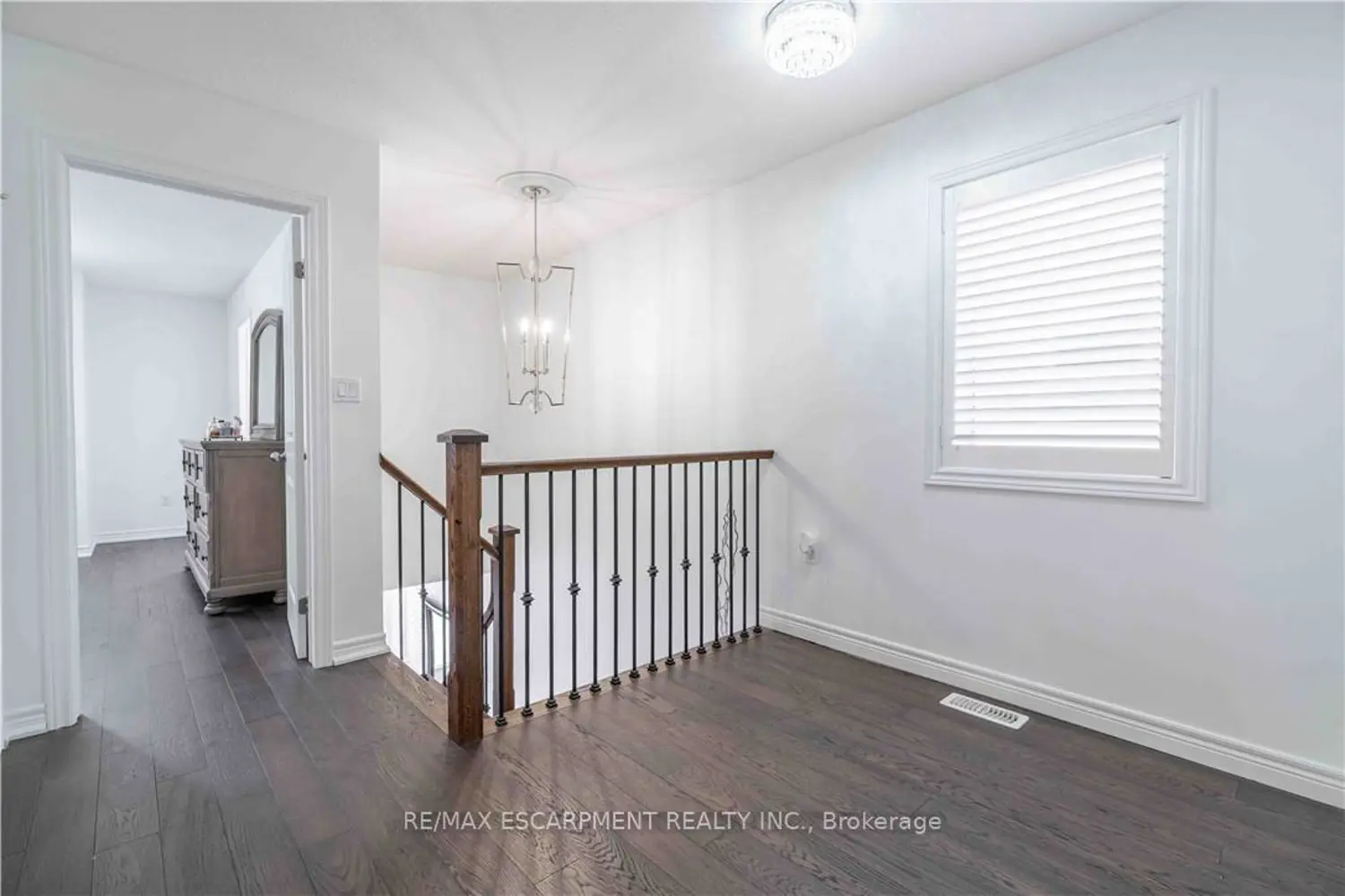 Additional image 12 of 90 Raymond Road 12