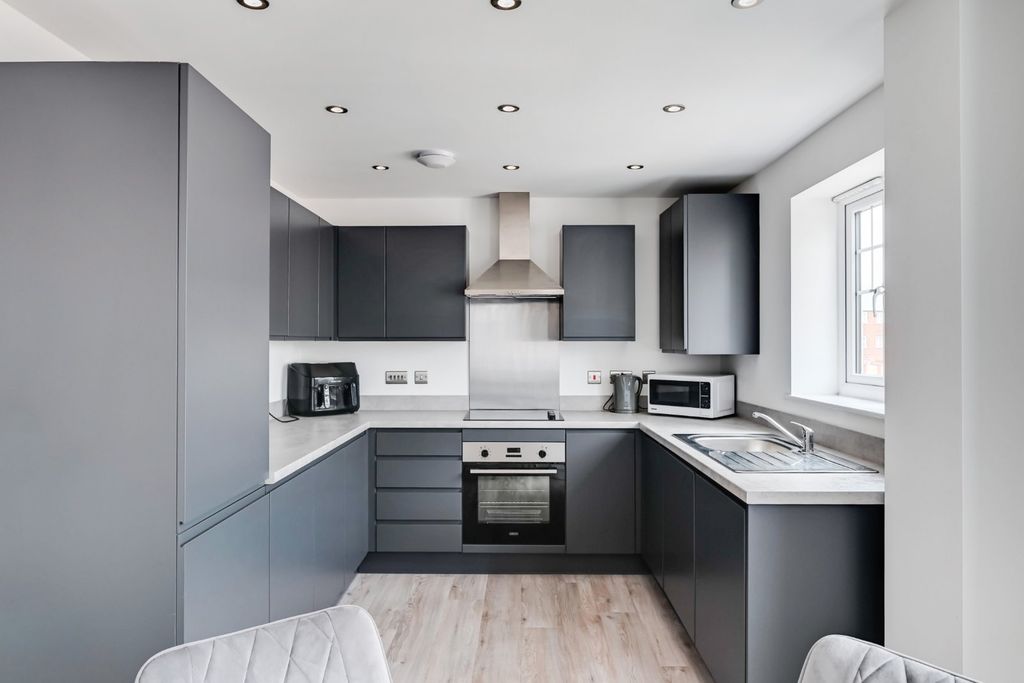 Additional image 3 of 1 bed flat for saleDavid Longhurst Way, Bootham Crescent, York YO30