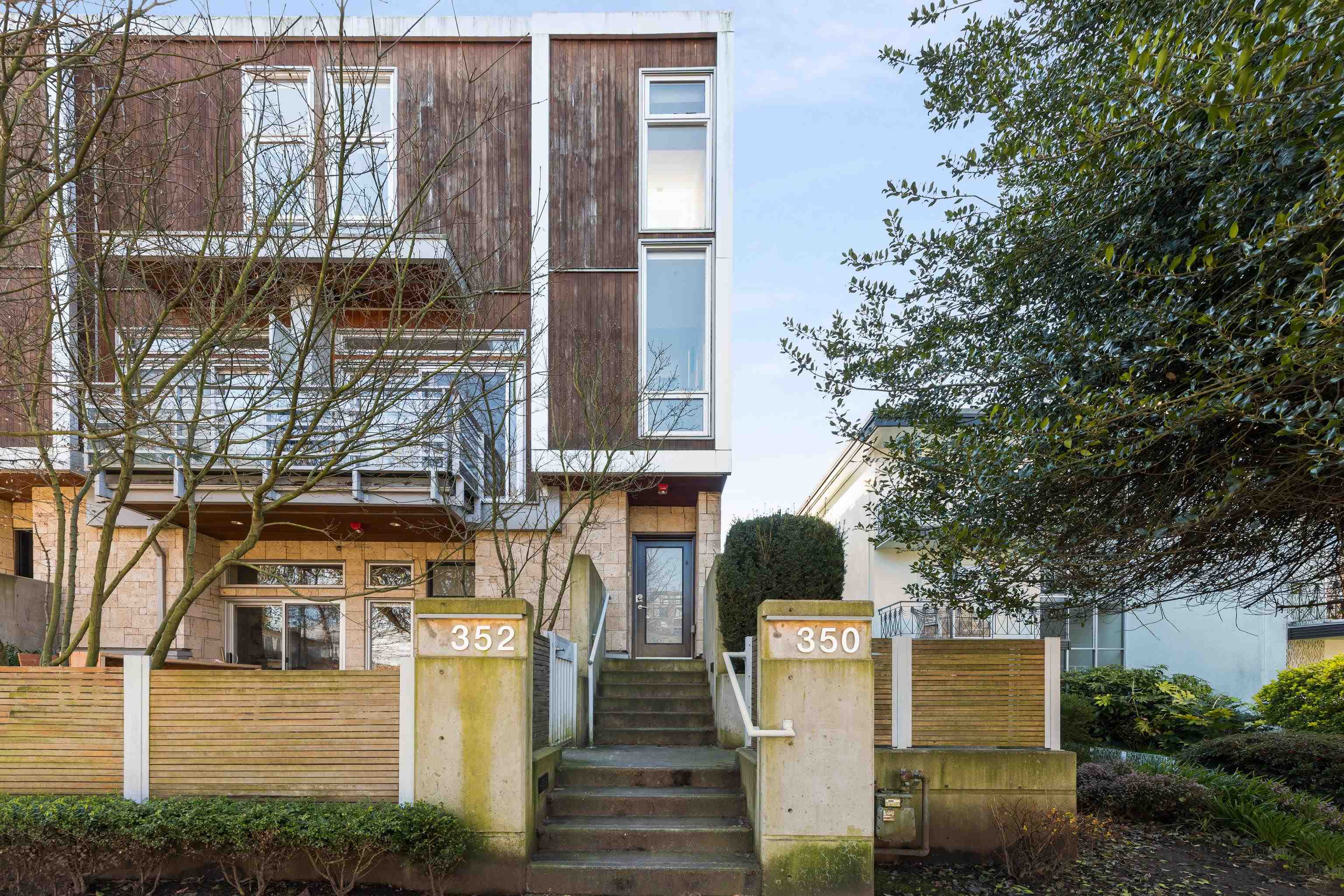 Additional image 2 of 350 7th Avenue E, Vancouver, BC, V5T 3L8