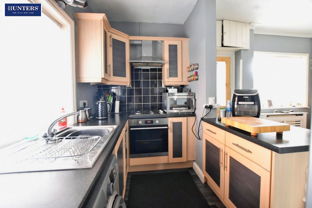 Additional image 7 of 3 bed semi-detached house for saleFairmont Crescent, Scunthorpe DN16