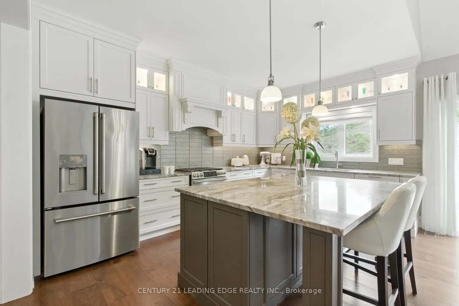 Additional image 5 of 43 Thoroughbred Drive