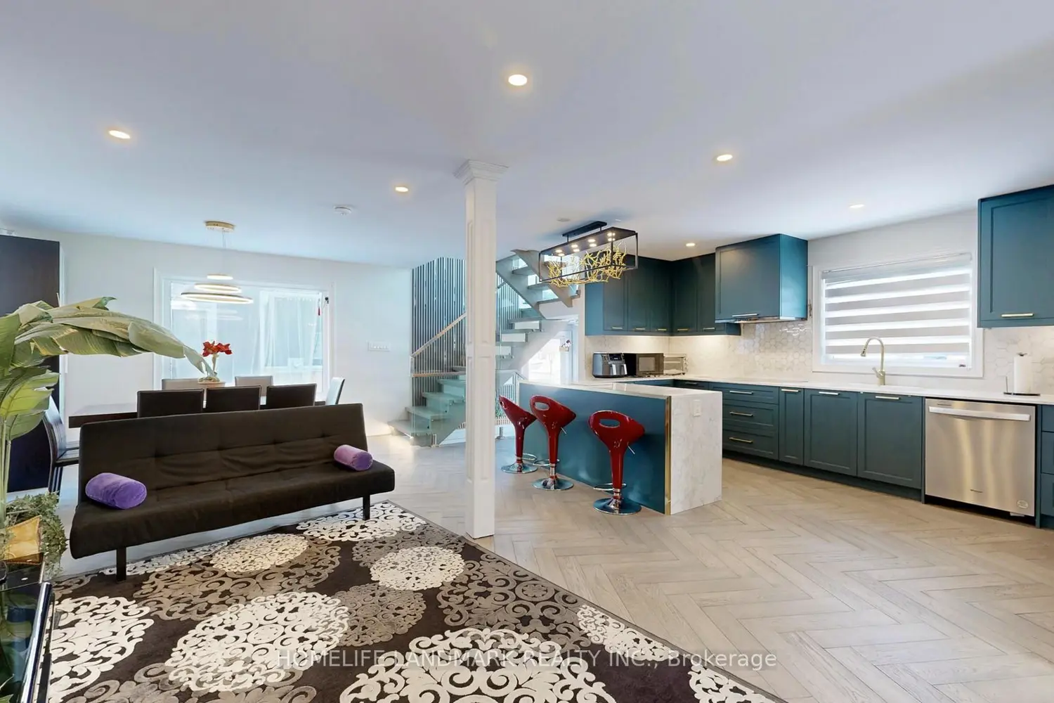 Additional image 2 of 606 Annland Street