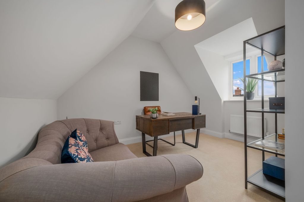 Additional image 18 of 5 bed detached house for saleSpa Farm Court, Bishopton CV37