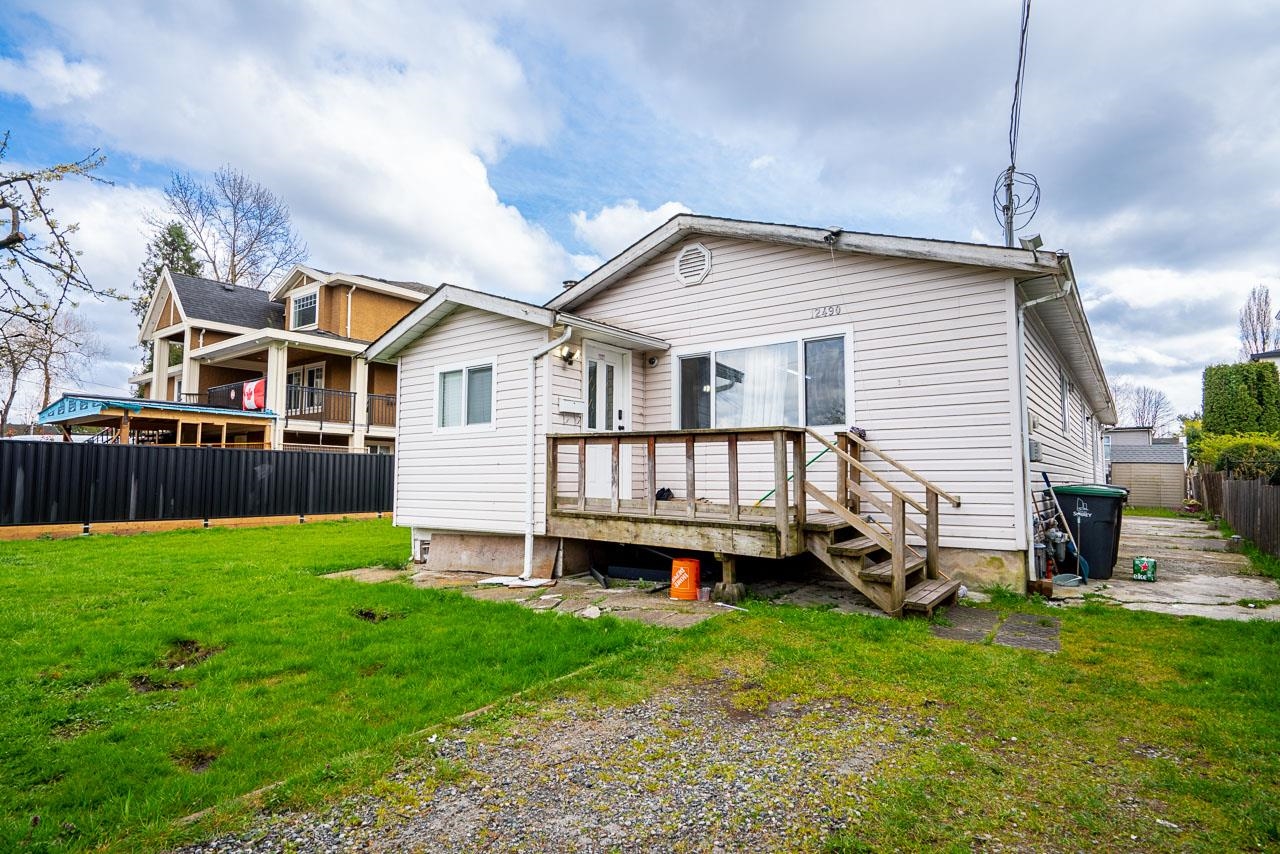 12490 114 Avenue, Surrey, BC, V3V 3N7