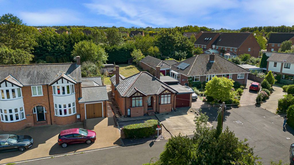 Land for saleSelf Build Plot, Mount Pleasant Close, Buckingham. MK18 photo 2