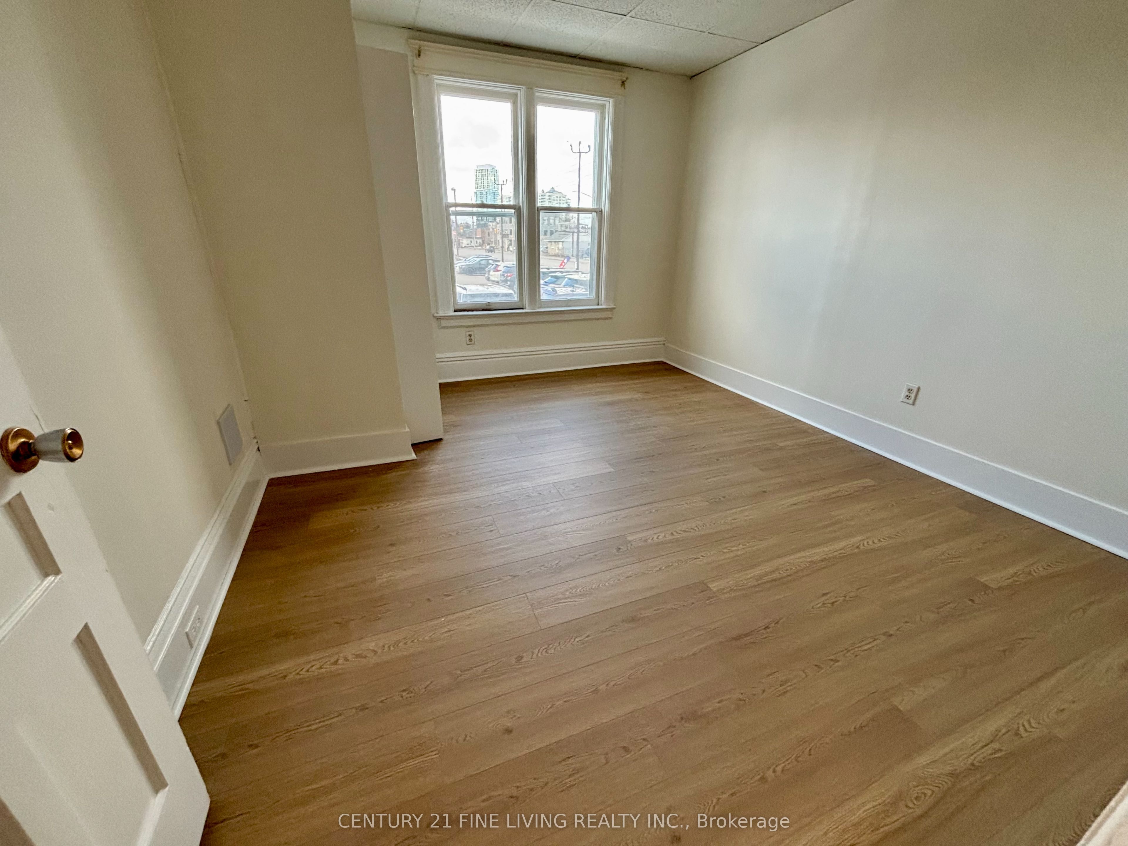 Additional image 6 of 1-144 Bradford Street, Barrie, ON, L4N 3B3