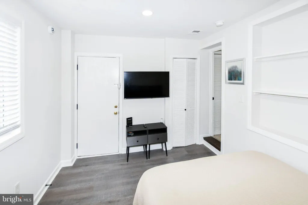 Additional image 17 of 554 Newcomb Street SE APT 4, Washington, DC 20032