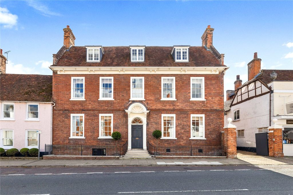 7 bed detached house for saleHigh Street, Odiham, Hampshire RG29