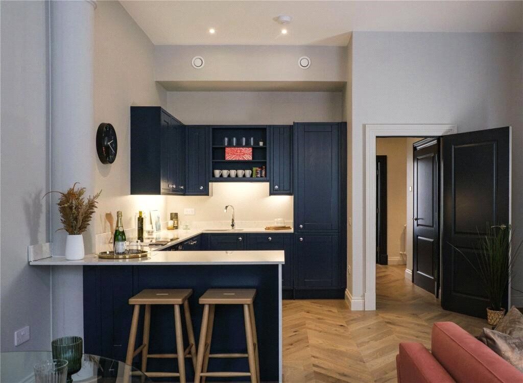 Additional image 5 of 3 bed flat for salePilmuir Street, Dunfermline KY12