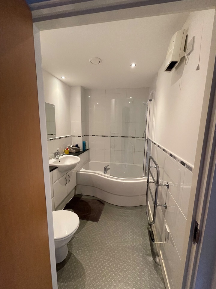 Additional image 5 of 2 Bed Flat, Ellis Street, M15, M15 5TA