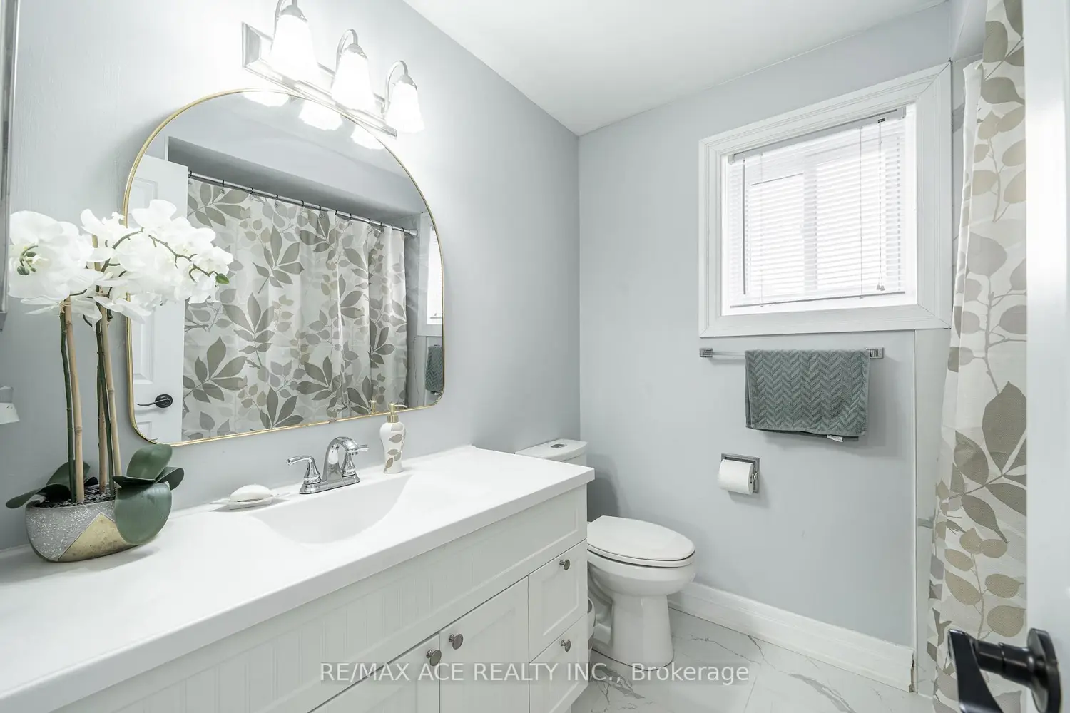 Additional image 12 of 4 Broughton Court