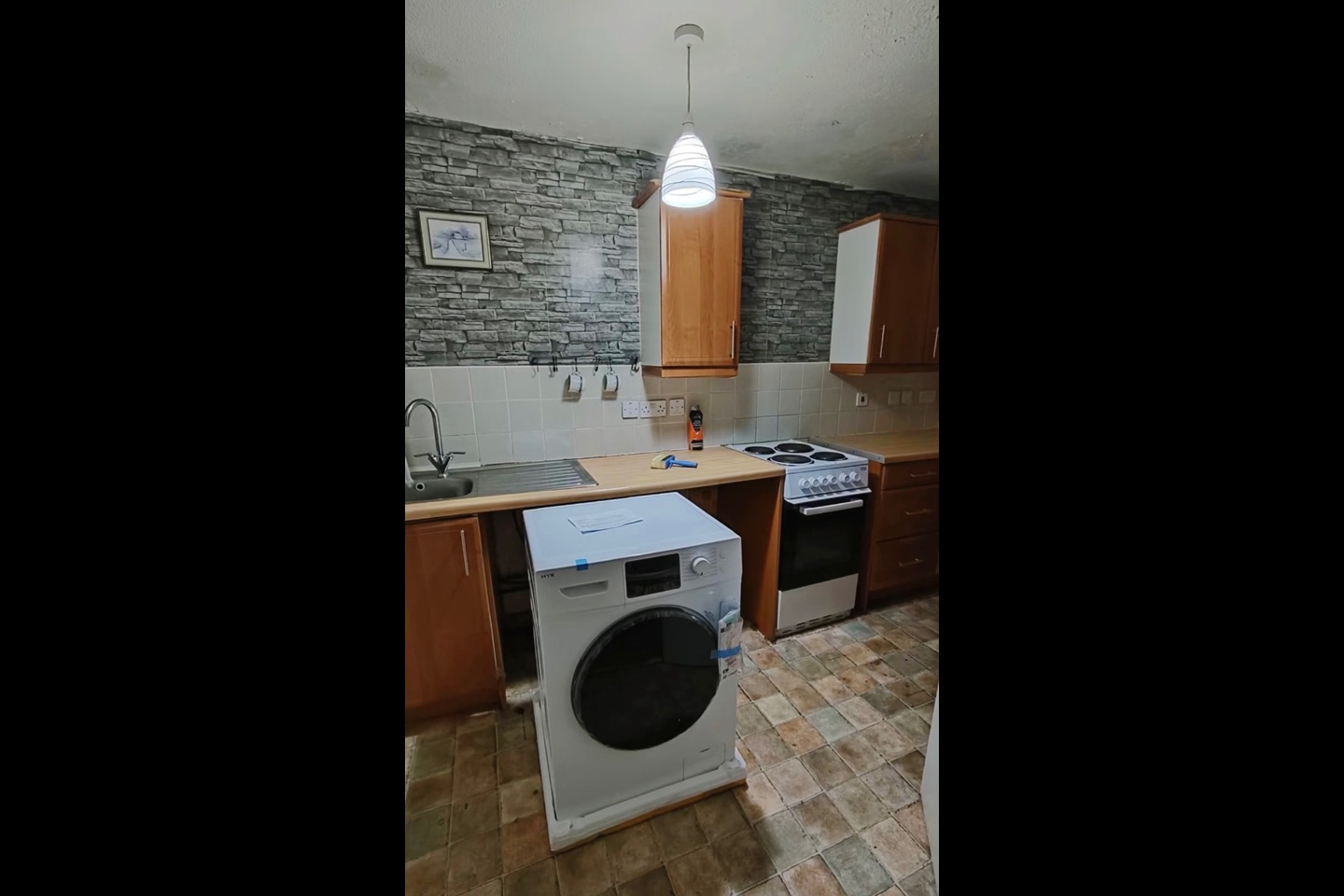 Additional image 5 of Room in a Shared Flat, Dobbies Loan Place, G4, N1 7GU