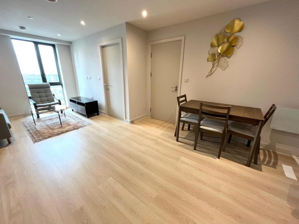 Additional image 4 of 1 Bed Flat, Dutton St, M3, N1 7GU