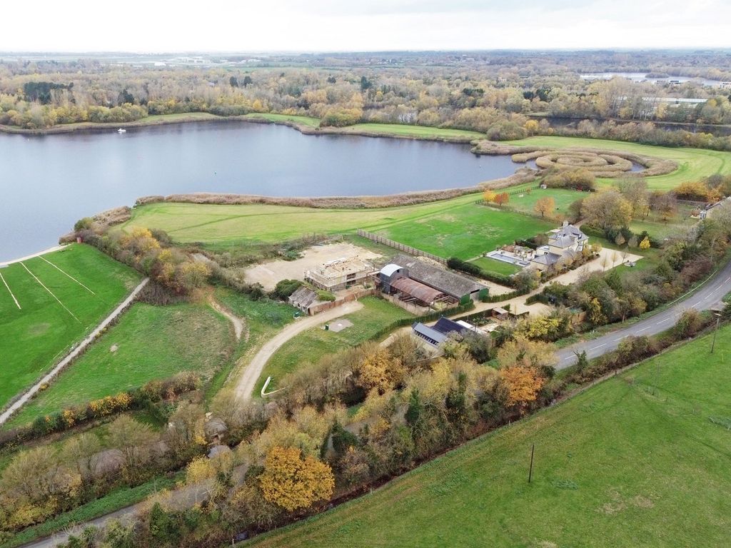 Additional image 5 of Land for saleManor Farm Barns, Lechlade GL7