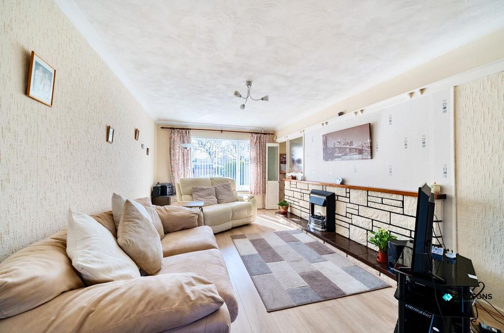 Additional image 8 of 3 bed detached house for salePantydwr, Three Crosses, Swansea SA4