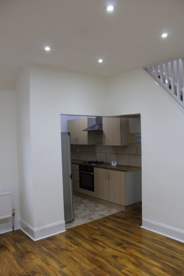 Additional image 10 of Room in a Shared House, Holmfirth St, M13, N1 7GU