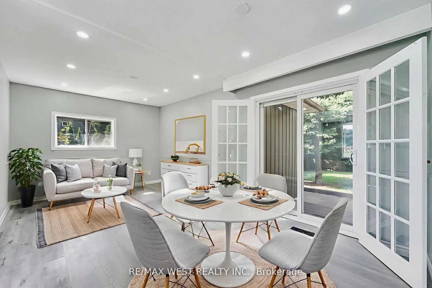 Additional image 5 of 15 Lawrence Avenue