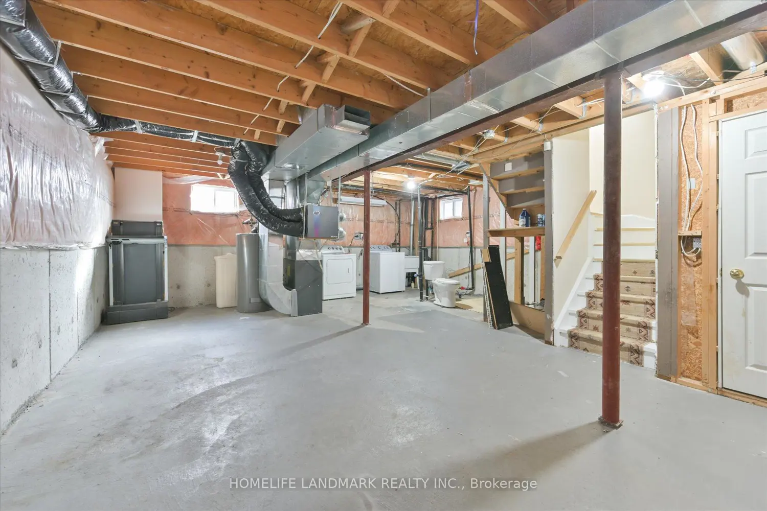 Additional image 19 of 29 Drake Drive