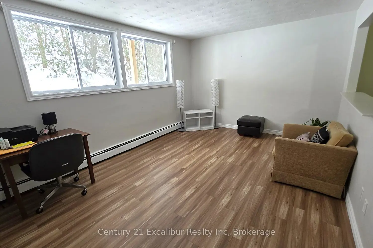 Additional image 2 of 320 Queen Street 4