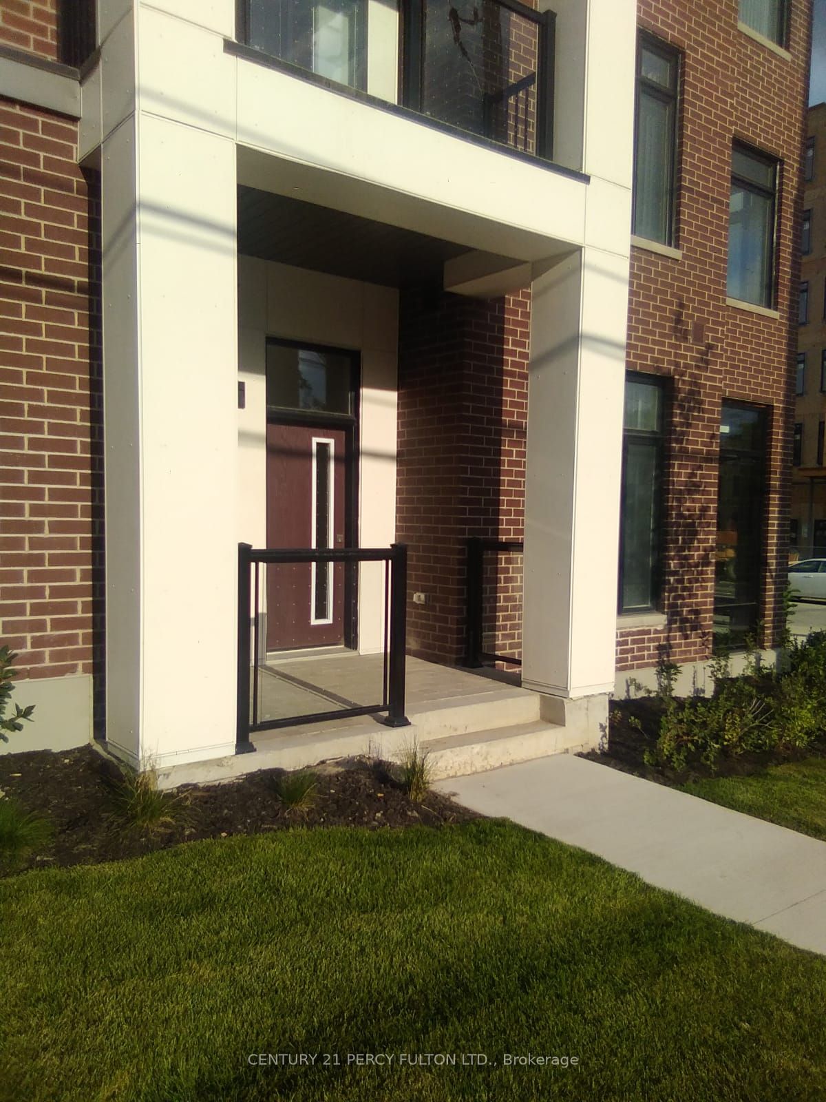 Additional image 3 of A104-160 Canon Jackson Drive, Toronto, ON, M6M 0C1