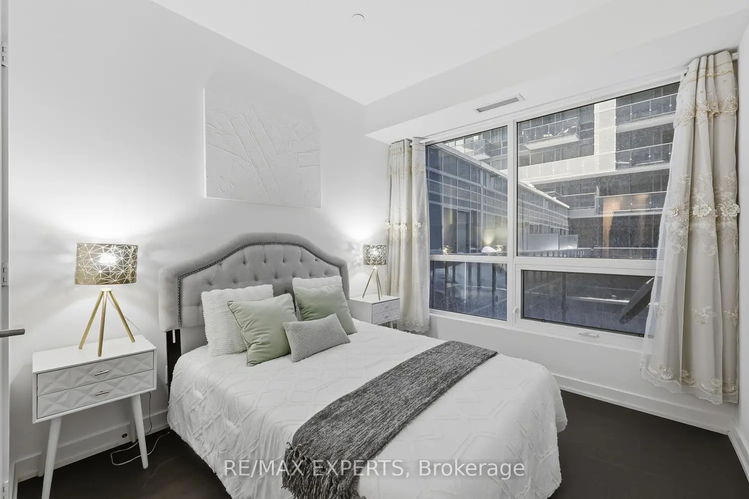 Additional image 9 of 1030 King Street 438